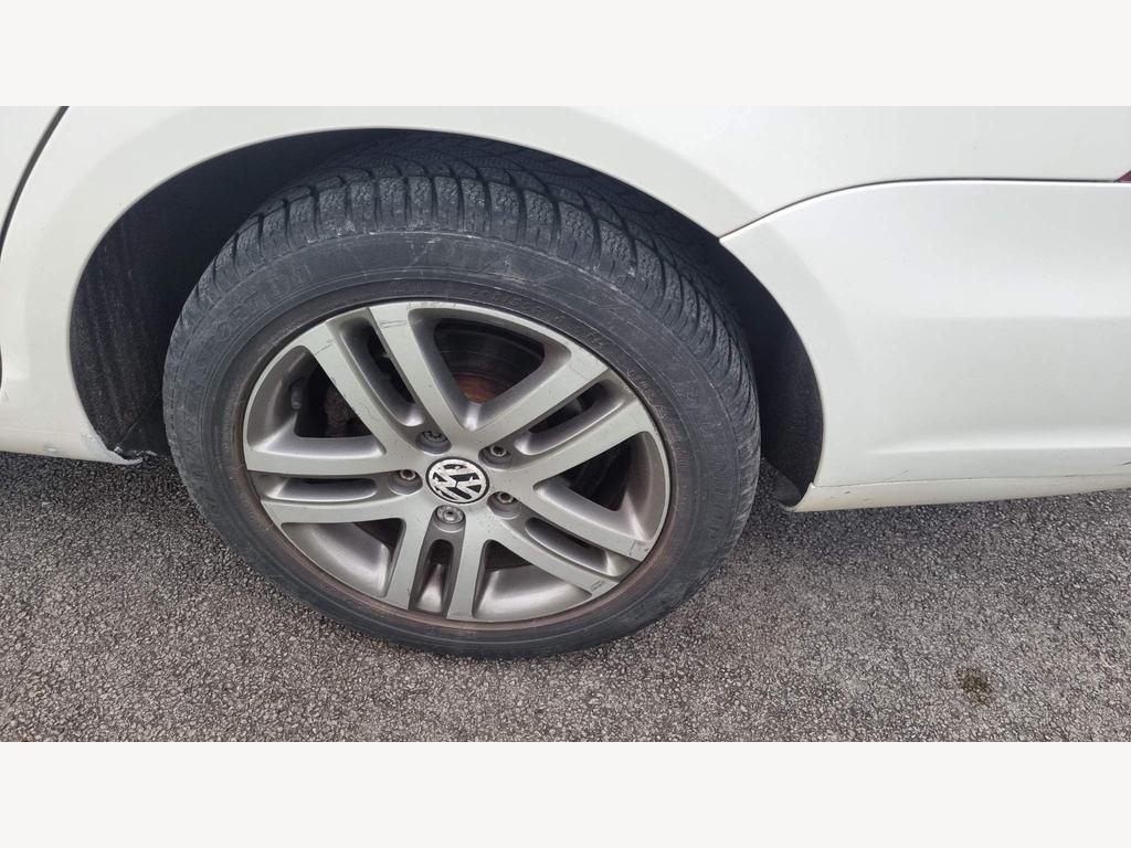 Volkswagen Golf 1.6 TDI SE 5dr