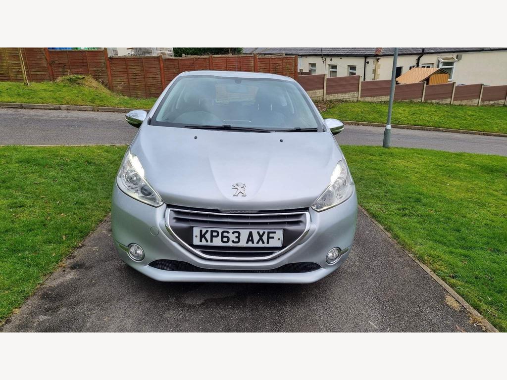 Peugeot 208 1.2 VTi Allure 3dr