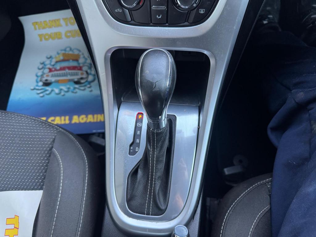 Vauxhall Astra 2.0 CDTi SRi Auto Euro 5 5dr