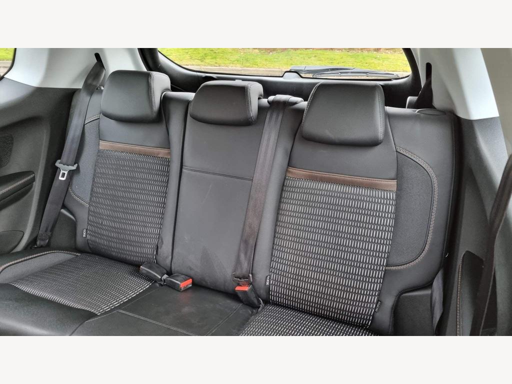 Peugeot 208 1.2 VTi Allure 3dr