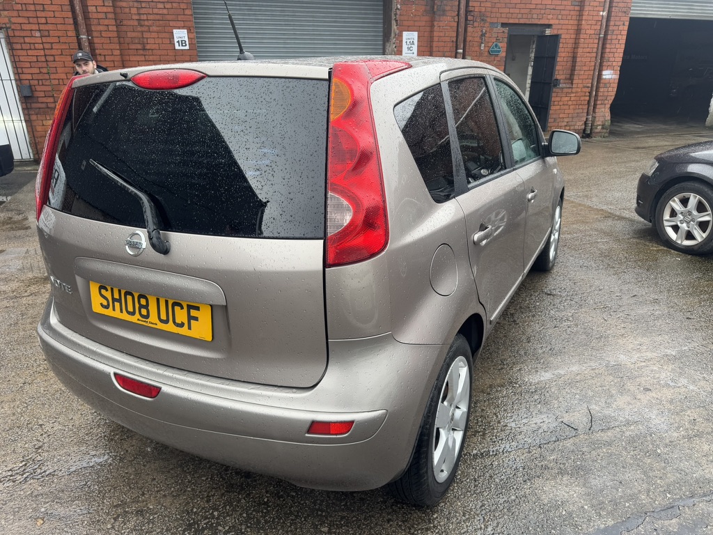 Nissan Note 1.6 16V Tekna Auto Euro 4 5dr Automatic