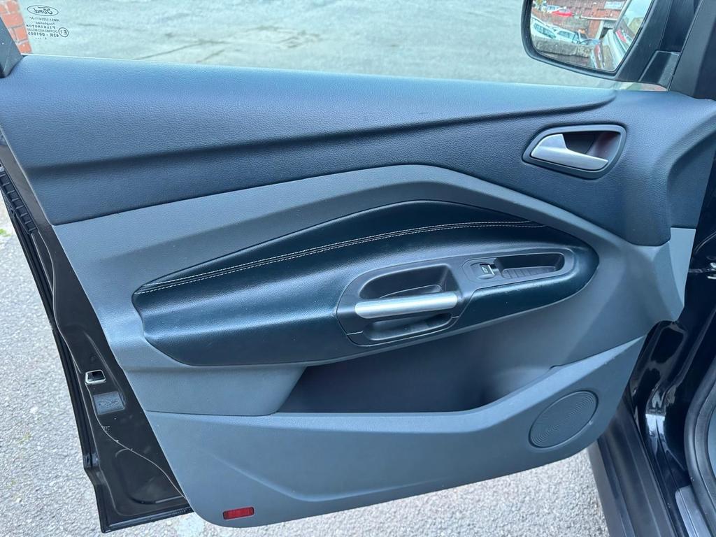 Ford Grand C-Max 1.6 TDCi Titanium X Euro 5 5dr 7 SEATS