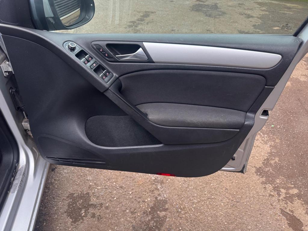 Volkswagen Golf 2.0 TDI GT DSG Euro 5 5dr