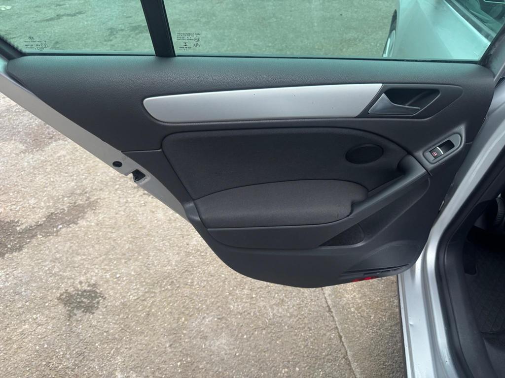 Volkswagen Golf 2.0 TDI GT DSG Euro 5 5dr