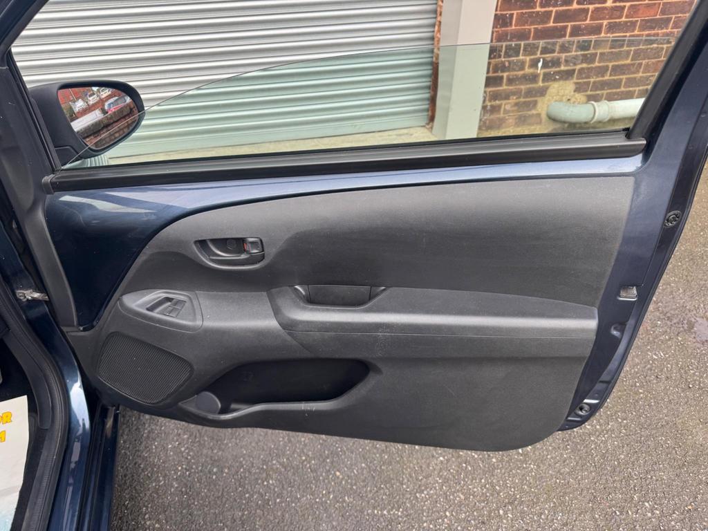 Peugeot 108 1.0 Active Euro 6 3dr