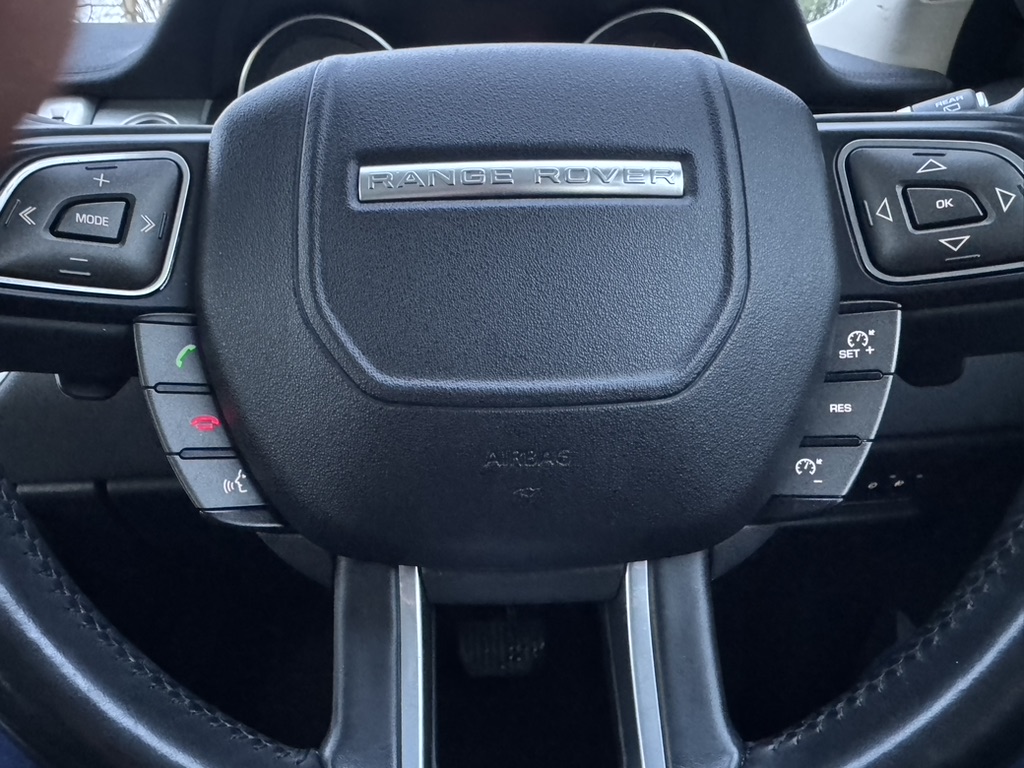 Land Rover Range Rover Evoque 2.2 SD4 Pure Tech Auto 4WD Euro 5 (s/s) 5dr