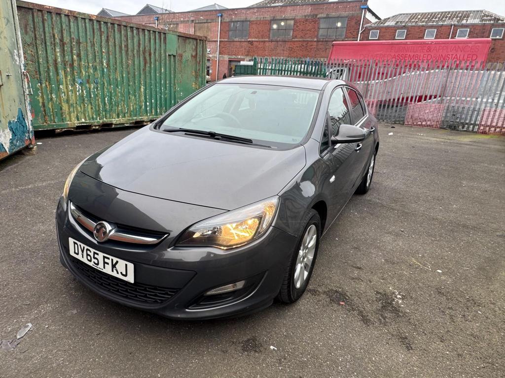 Vauxhall Astra 1.6i Design Euro 6 5dr