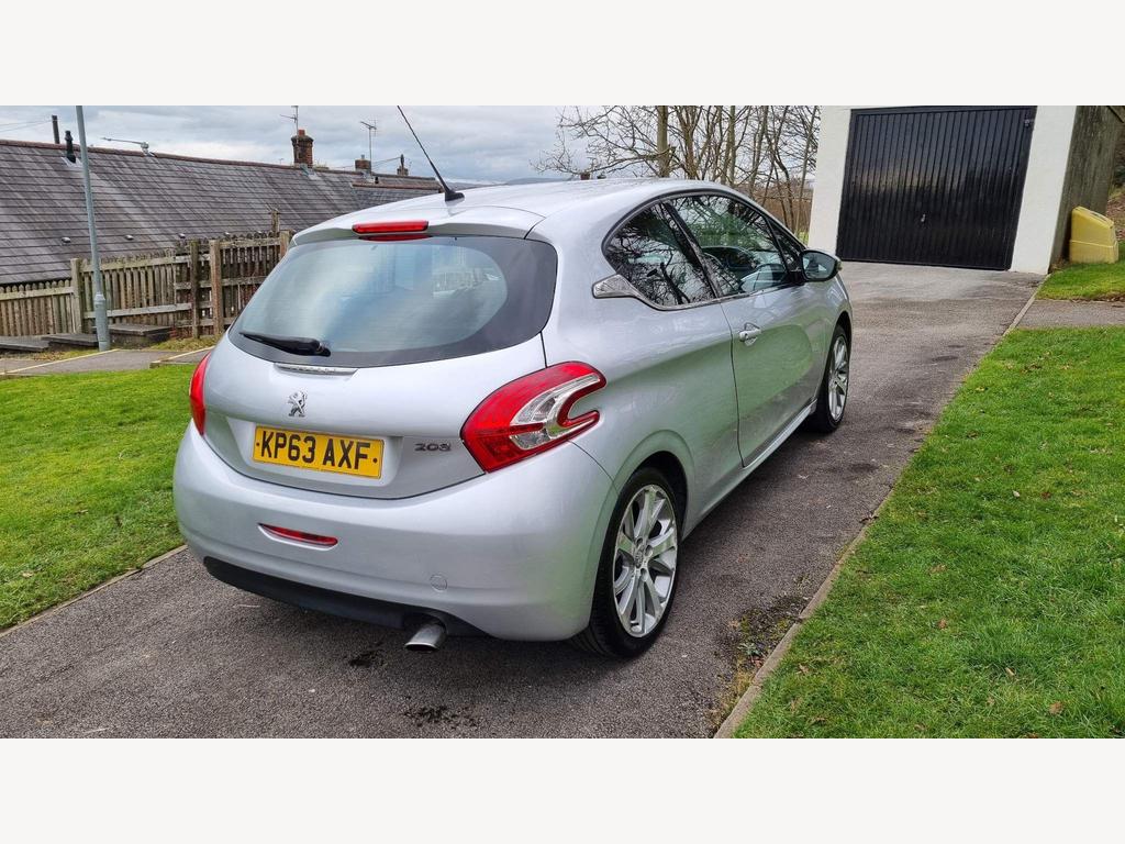 Peugeot 208 1.2 VTi Allure 3dr