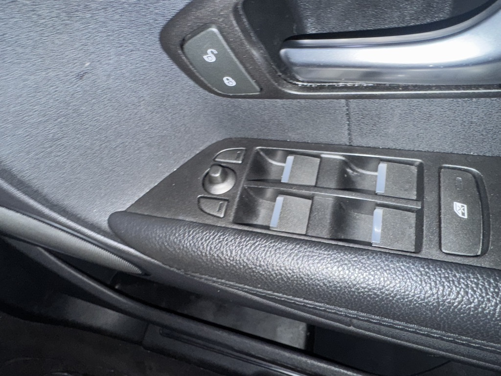 Nissan Note 1.6 16V Tekna Auto Euro 4 5dr Automatic