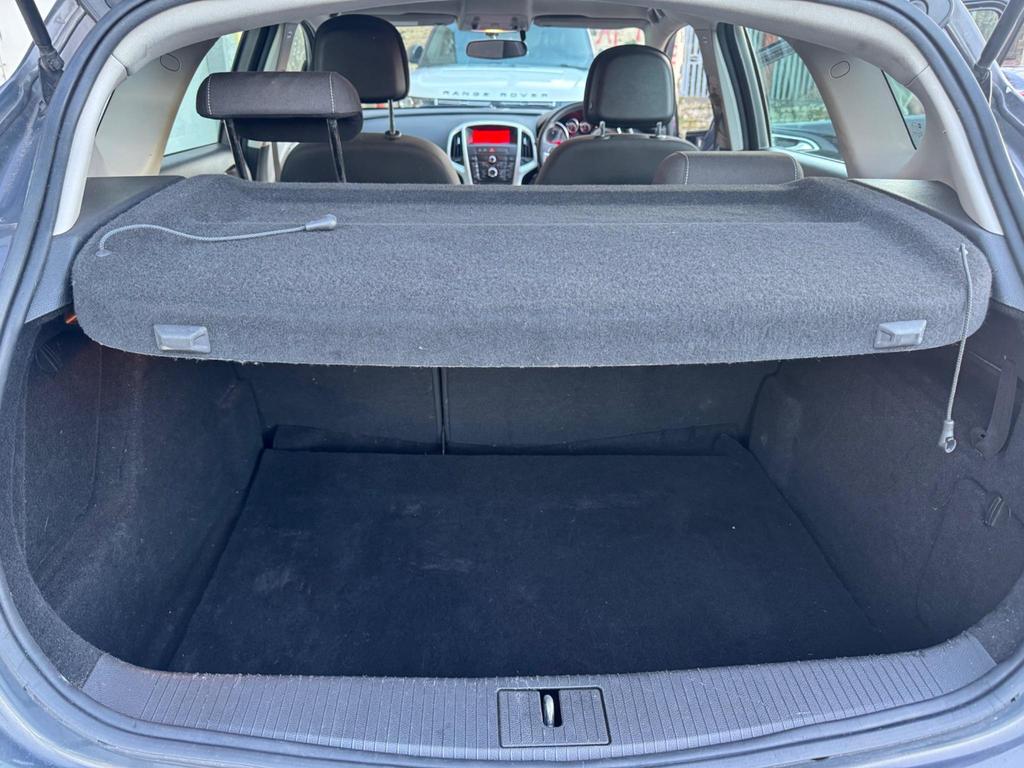 Vauxhall Astra 2.0 CDTi SRi Auto Euro 5 5dr