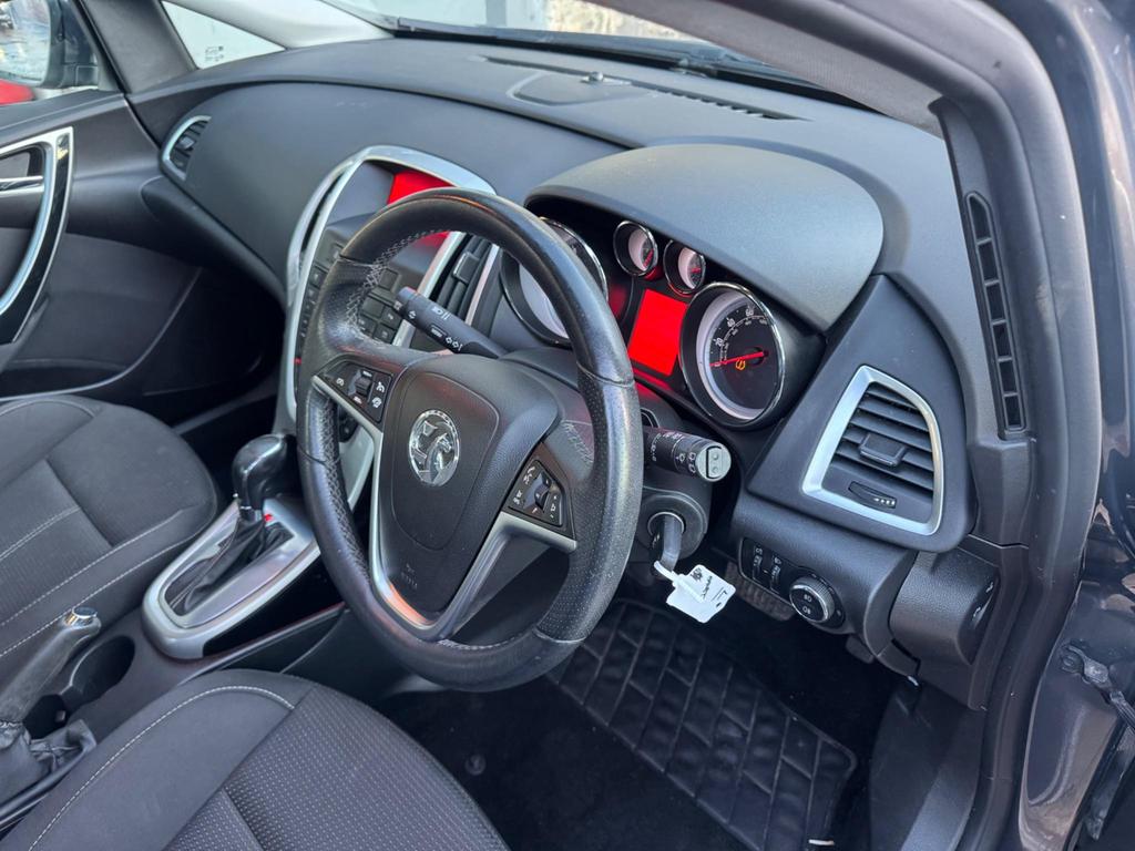 Vauxhall Astra 2.0 CDTi SRi Auto Euro 5 5dr
