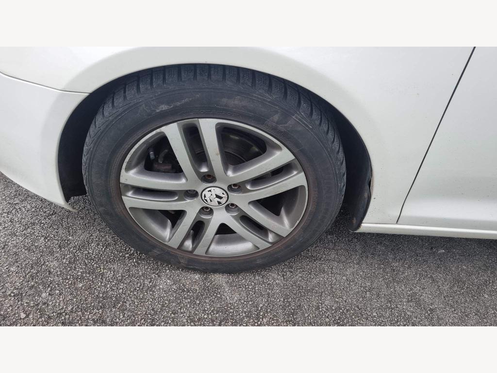 Volkswagen Golf 1.6 TDI SE 5dr