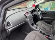 Vauxhall Astra 1.6i Design Euro 6 5dr