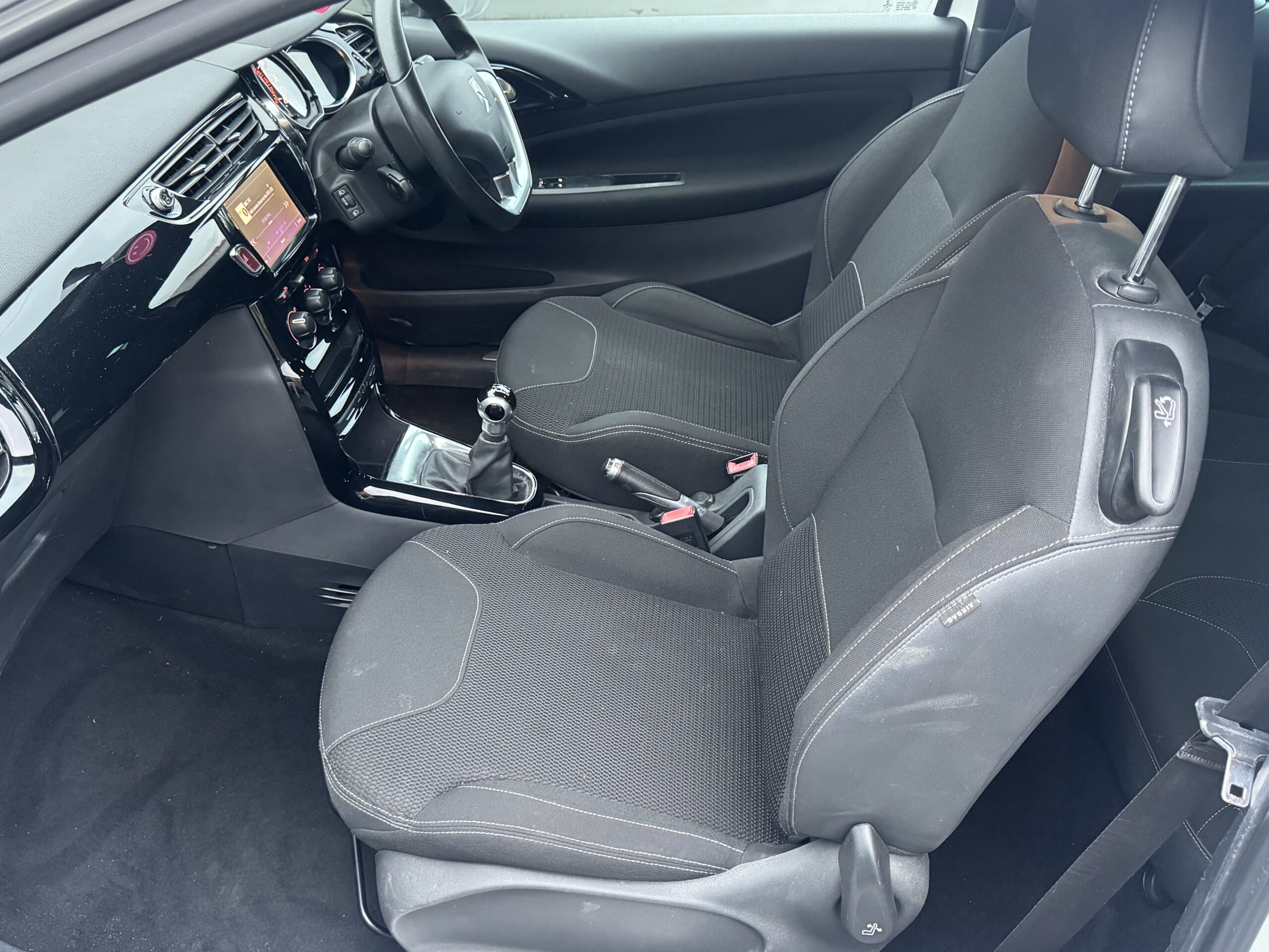 DS AUTOMOBILES DS 3 1.2 PureTech DStyle Euro 6 3dr