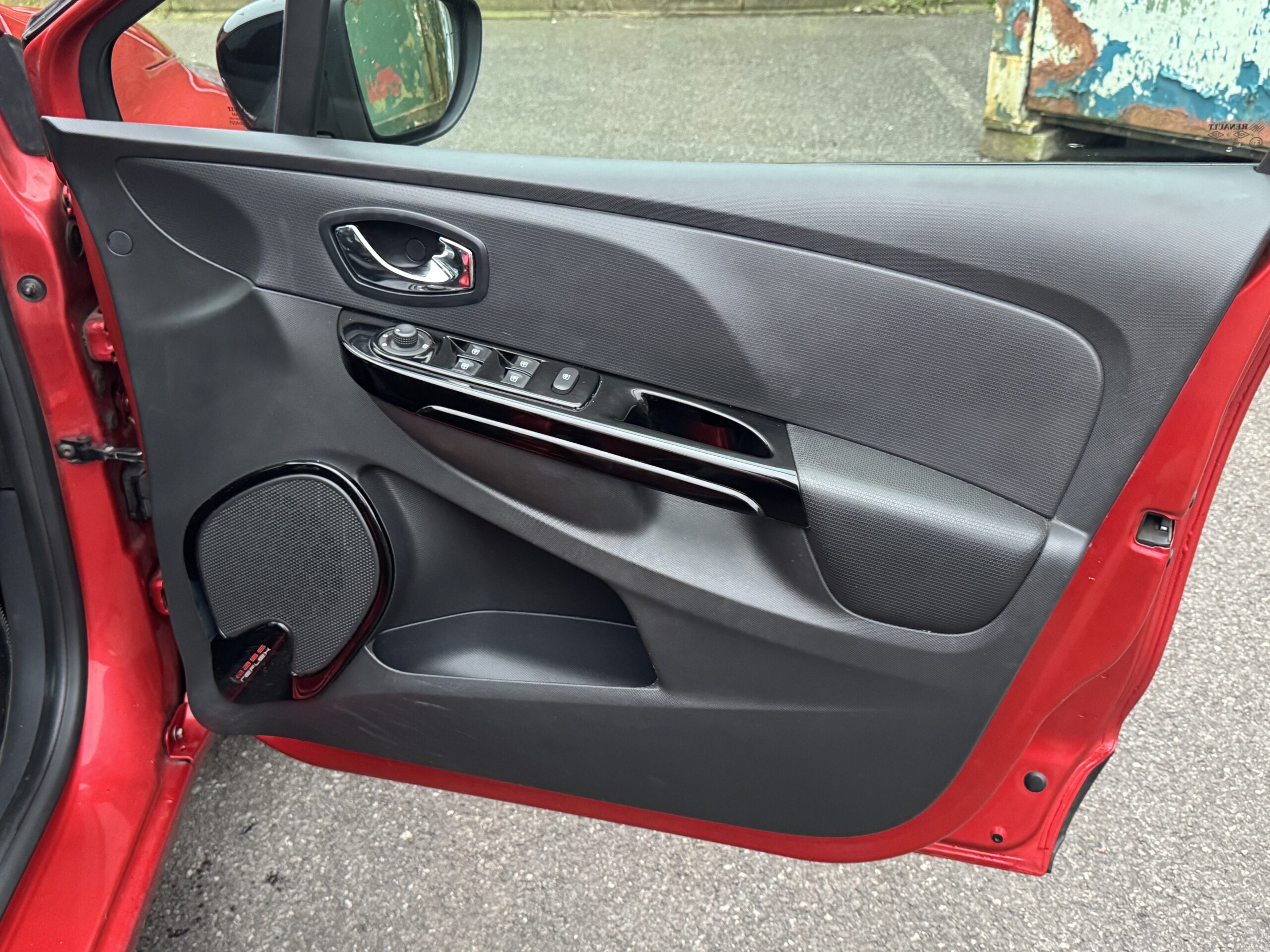 Renault Clio 0.9 TCe Dynamique S MediaNav Euro 5 (s/s) 5dr ULEZ