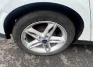 Ford Focus 1.0T EcoBoost Zetec Euro 6 (s/s) 5dr