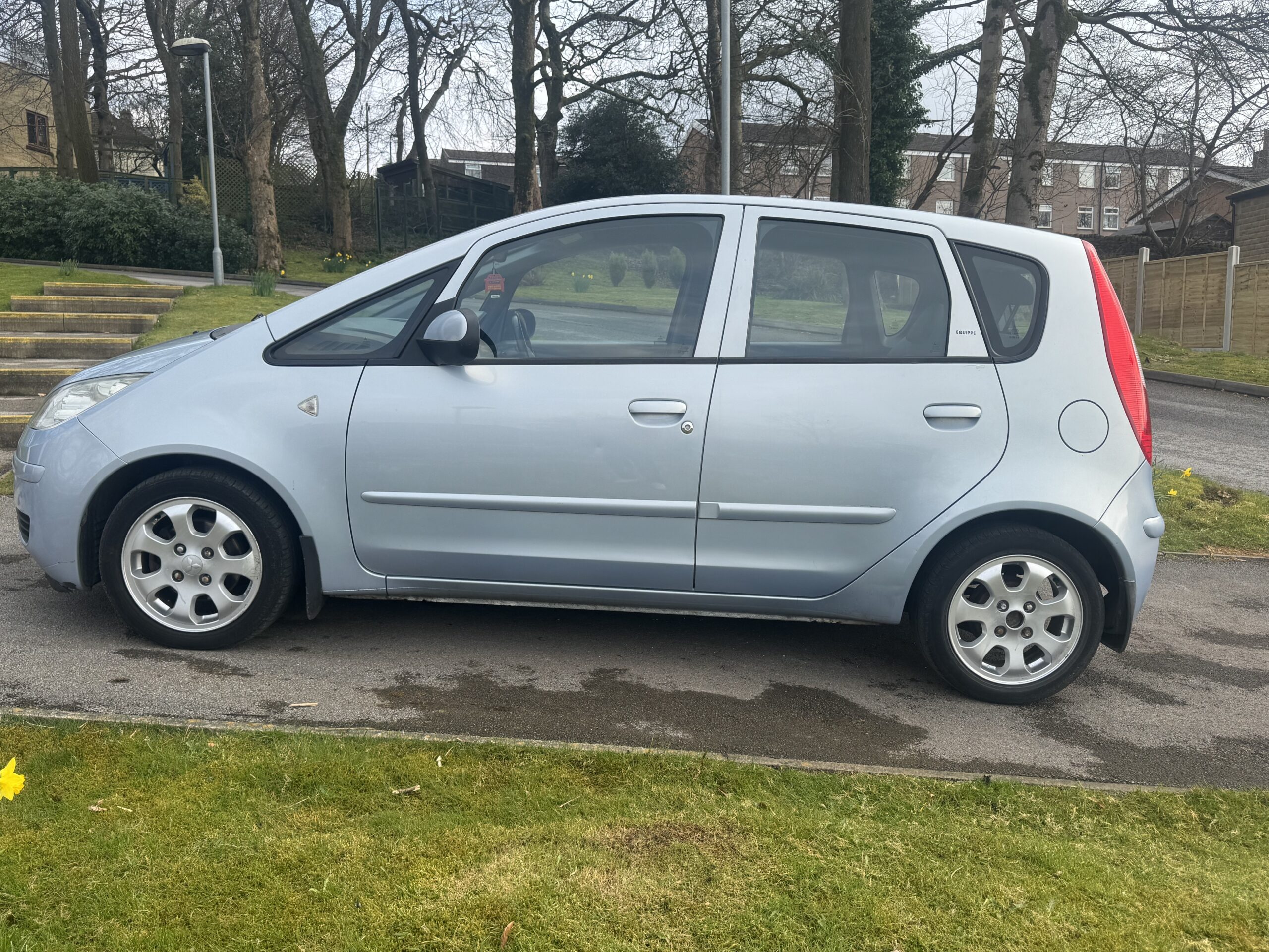 Mitsubishi Colt 1.1 Equippe 5dr PK54KKO  2004 (54)  104,651 miles Petrol Manual Blue Car ULEZ