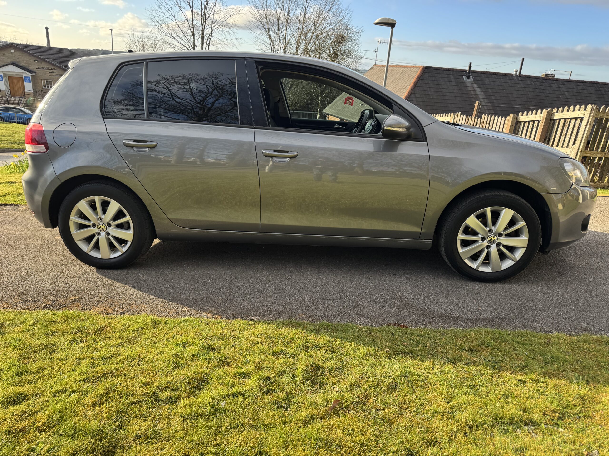 Volkswagen Golf 1.6 TDI BlueMotion Tech Match Euro 5 (s/s) 5dr