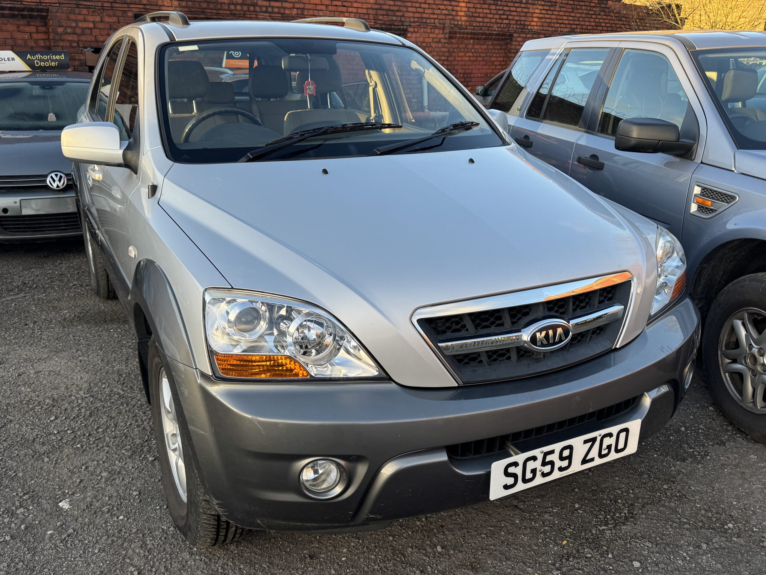 Kia Sorento 2.5 CRDi XE 5dr SG59ZGO  2009 (59)  59,000 miles Diesel Automatic Silver 2 owners Car