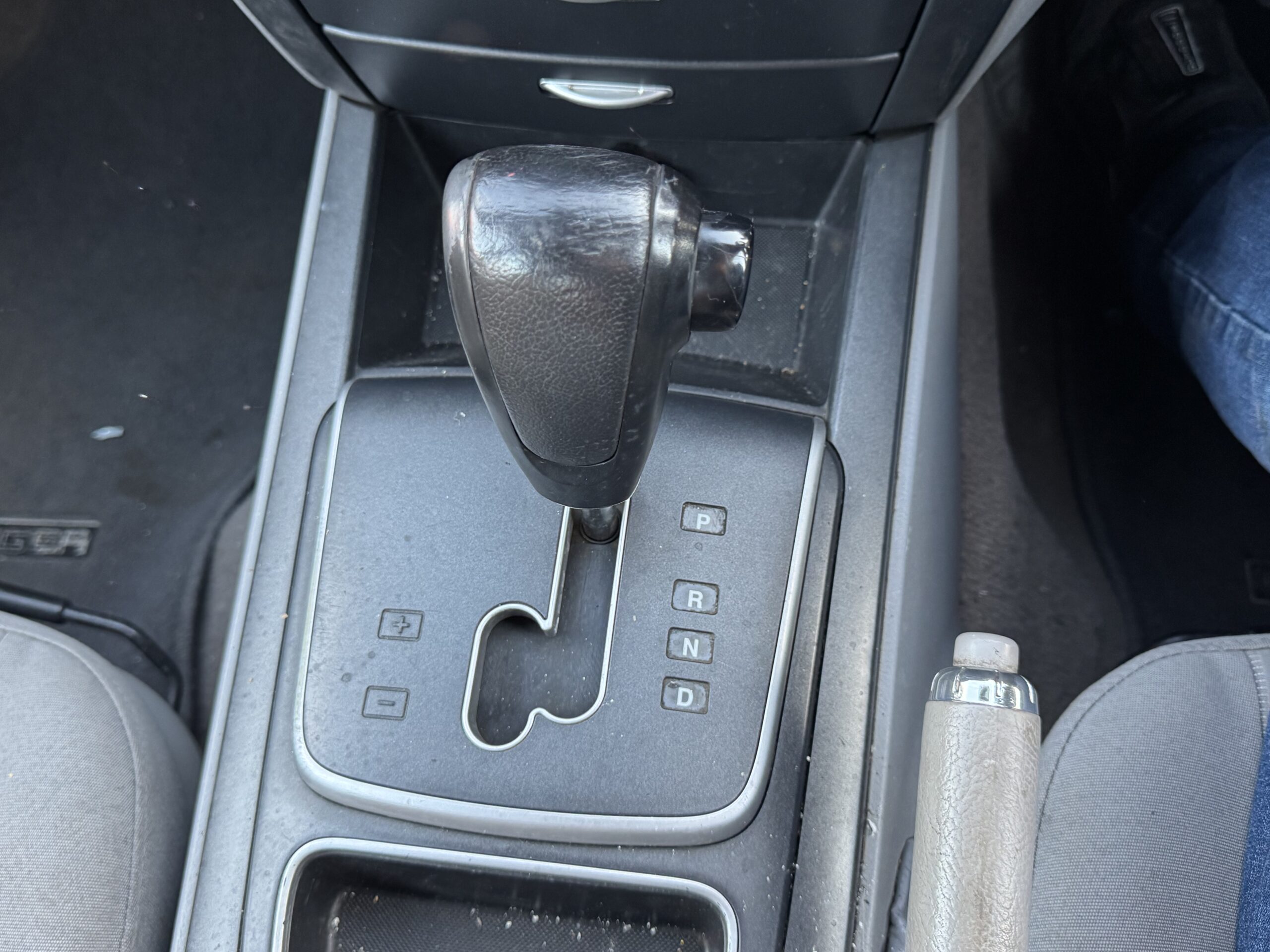 Kia Sorento 2.5 CRDi XE 5dr SG59ZGO  2009 (59)  59,000 miles Diesel Automatic Silver 2 owners Car