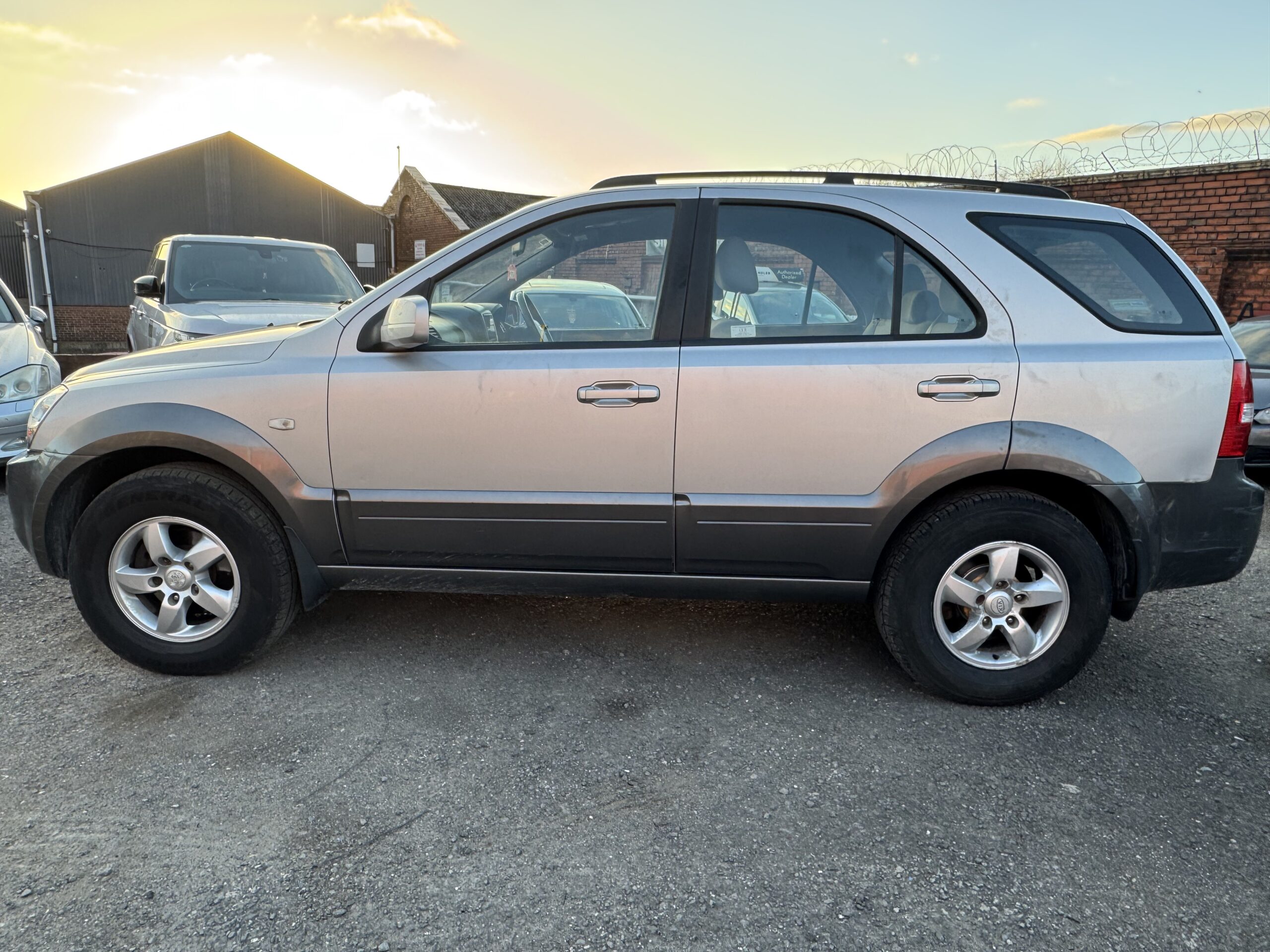 Kia Sorento 2.5 CRDi XE 5dr SG59ZGO  2009 (59)  59,000 miles Diesel Automatic Silver 2 owners Car