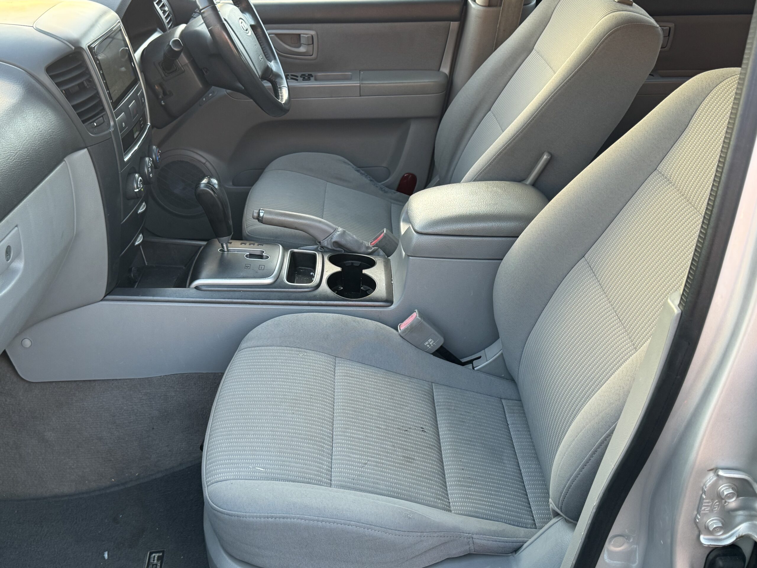 Kia Sorento 2.5 CRDi XE 5dr SG59ZGO  2009 (59)  59,000 miles Diesel Automatic Silver 2 owners Car