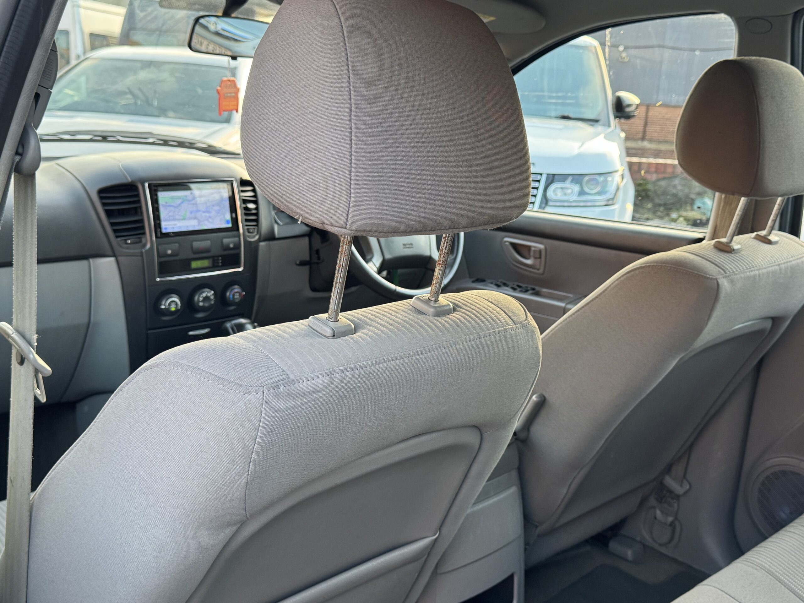 Kia Sorento 2.5 CRDi XE 5dr SG59ZGO  2009 (59)  59,000 miles Diesel Automatic Silver 2 owners Car