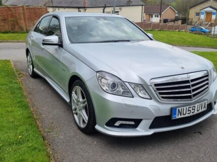 2009 E CLASS 3,990.00 3,990.00 3,790.00 3,790.00... photo