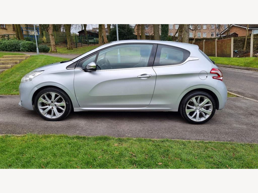 Peugeot 208 1.2 VTi Allure 3dr