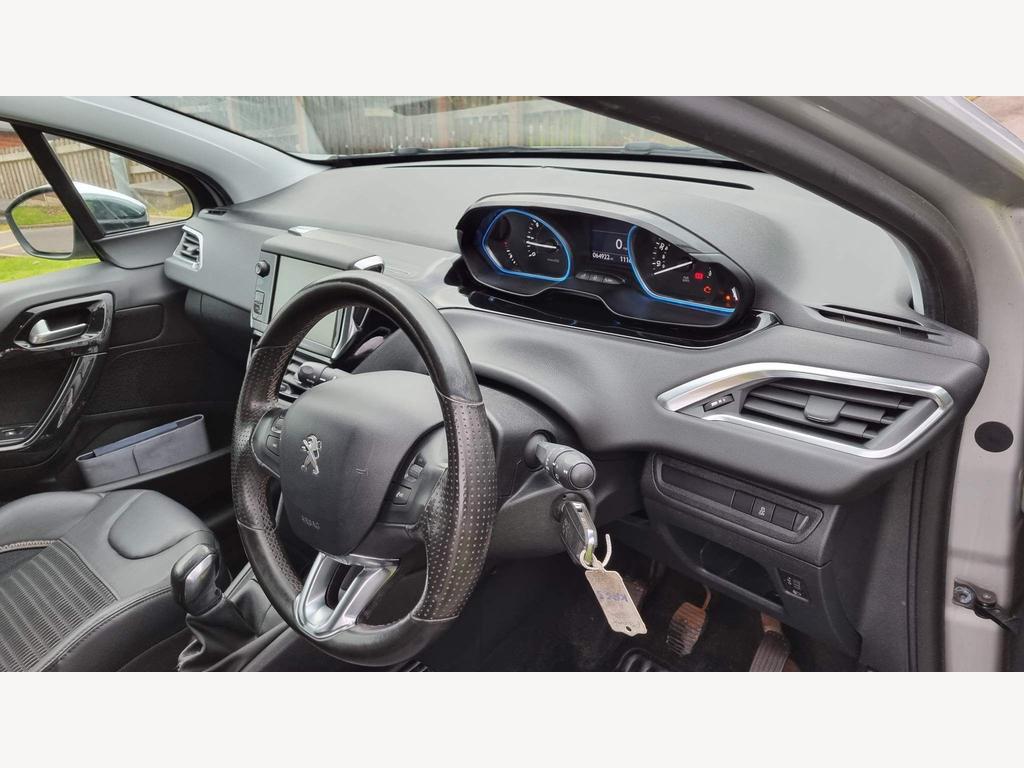 Peugeot 208 1.2 VTi Allure 3dr