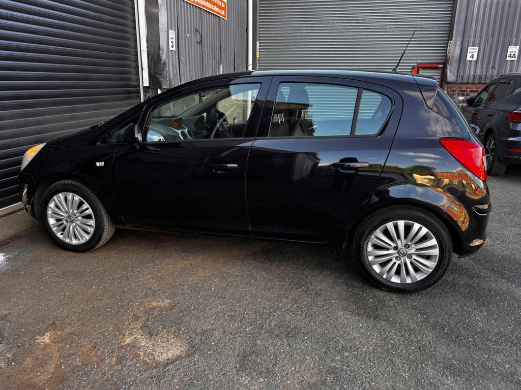 Vauxhall Corsa 1.2 16V Excite Euro 5 5dr (A/C) /2 owners Car ULEZ