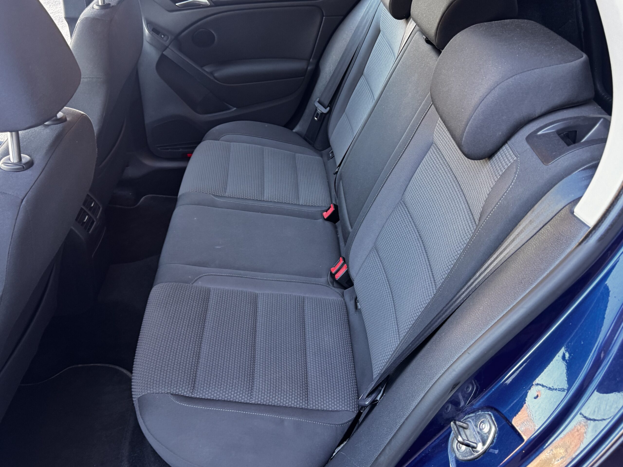 Volkswagen Golf 1.6 TDI SE DSG Euro 5 5dr