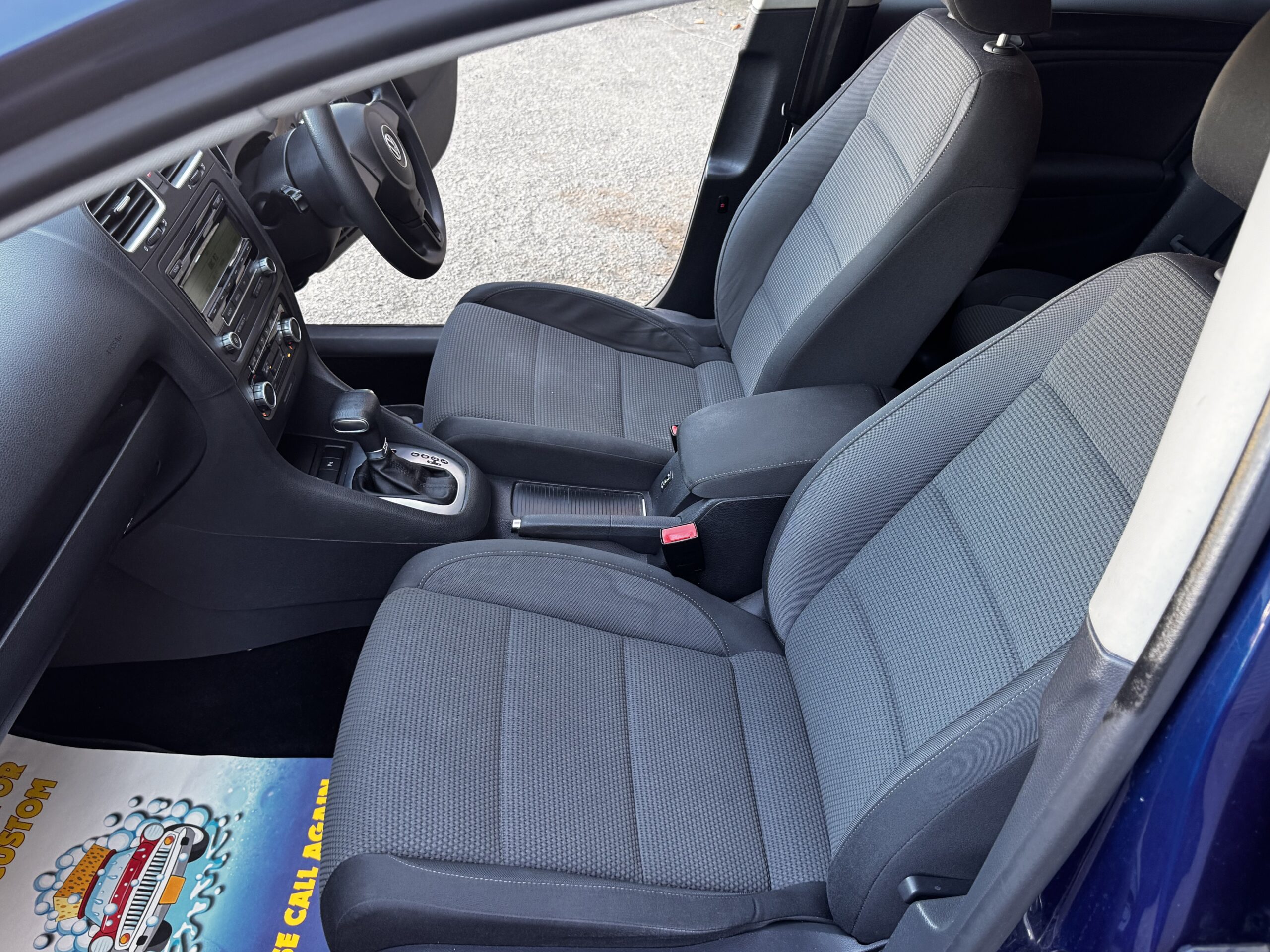 Volkswagen Golf 1.6 TDI SE DSG Euro 5 5dr