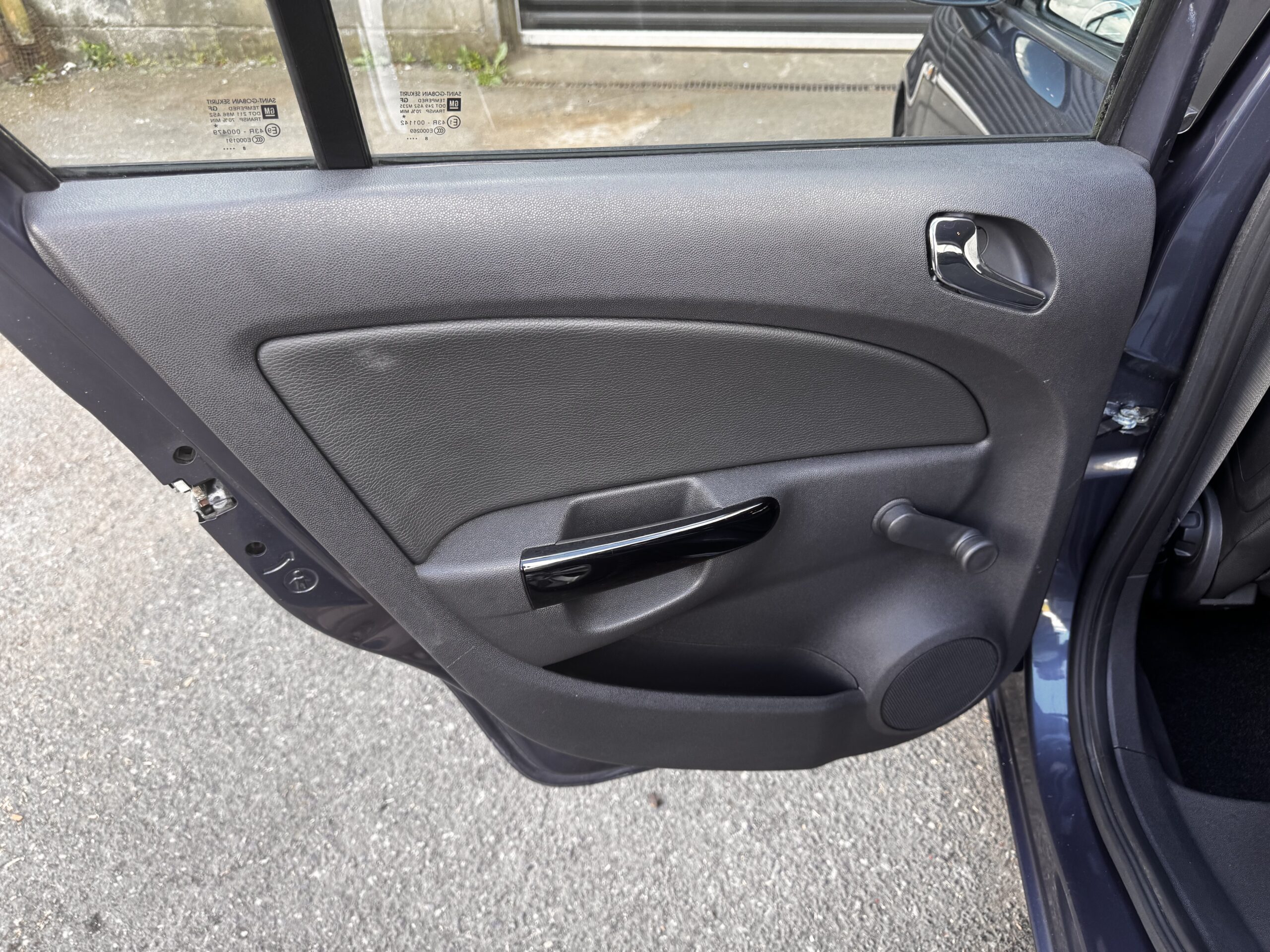 Vauxhall Corsa 1.2i 16v Design 5dr (a/c)