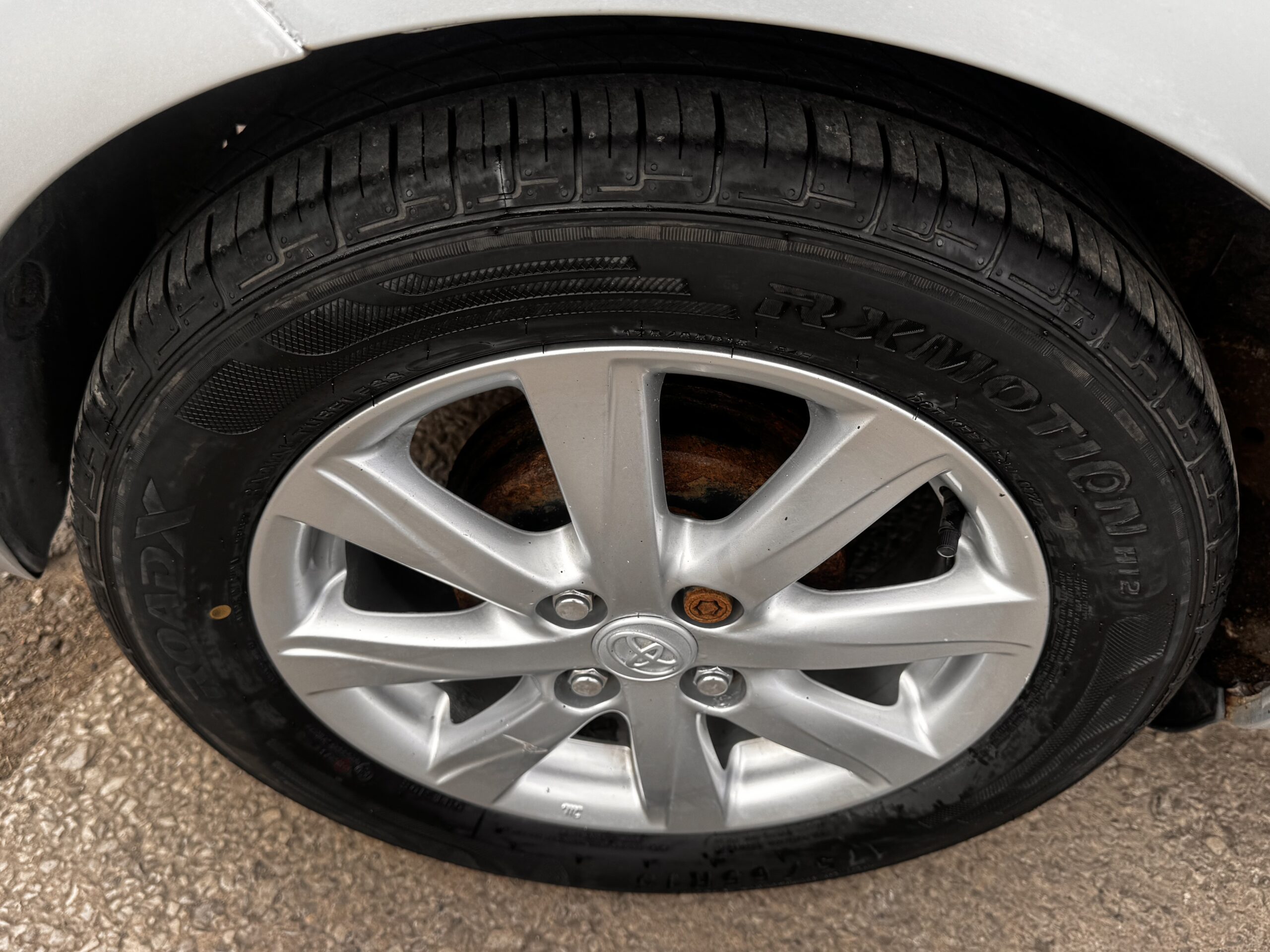 OV61HWN,Toyota Yaris 1.33 Dual VVT-i T Spirit Euro 5 5dr,2 owners Car ULEZ,