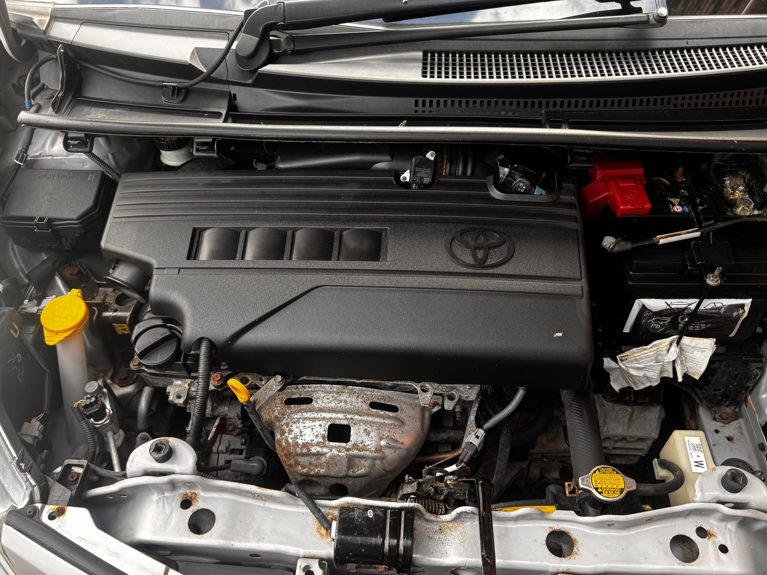 OV61HWN,Toyota Yaris 1.33 Dual VVT-i T Spirit Euro 5 5dr,2 owners Car ULEZ,