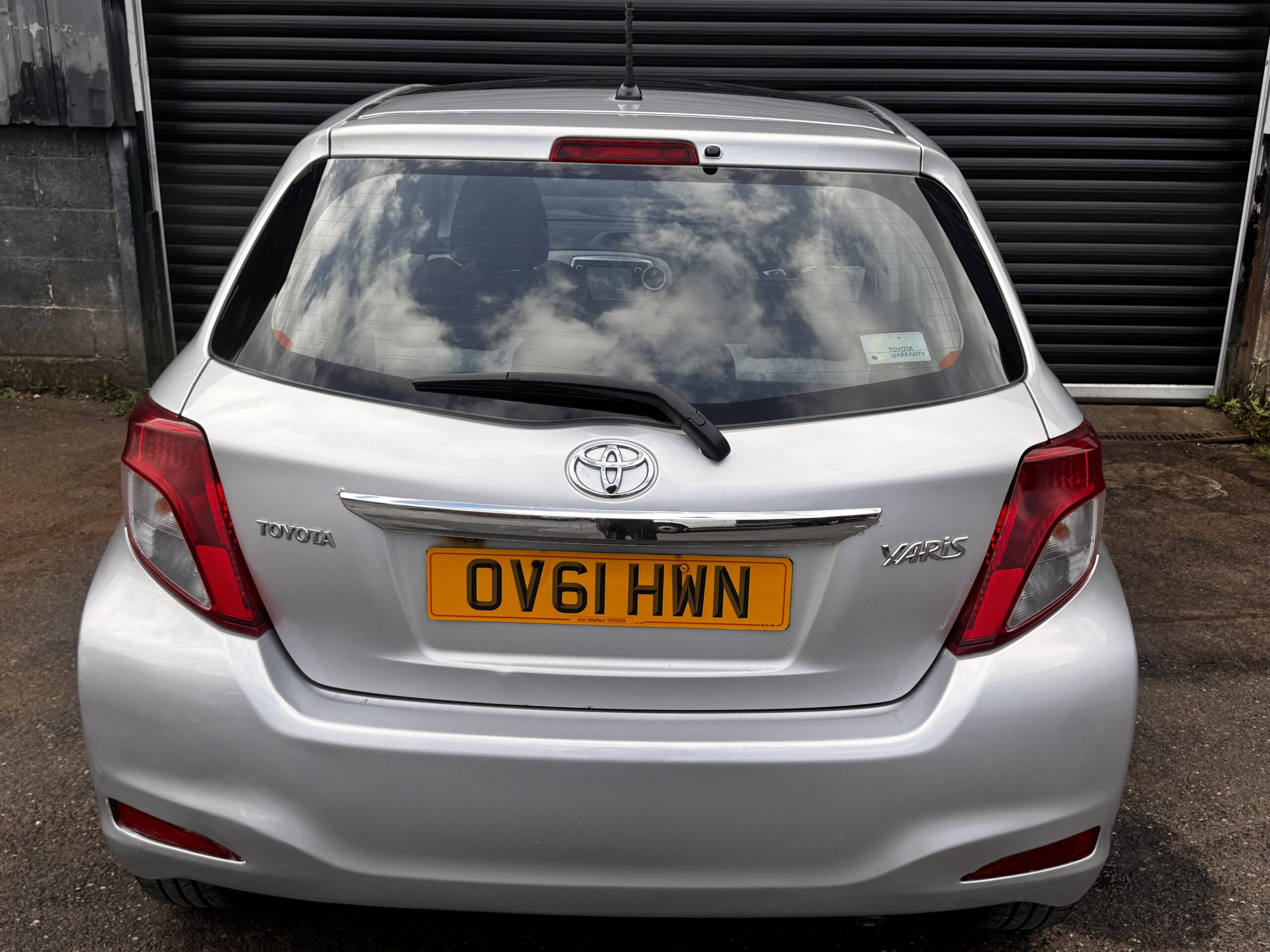 OV61HWN,Toyota Yaris 1.33 Dual VVT-i T Spirit Euro 5 5dr,2 owners Car ULEZ,