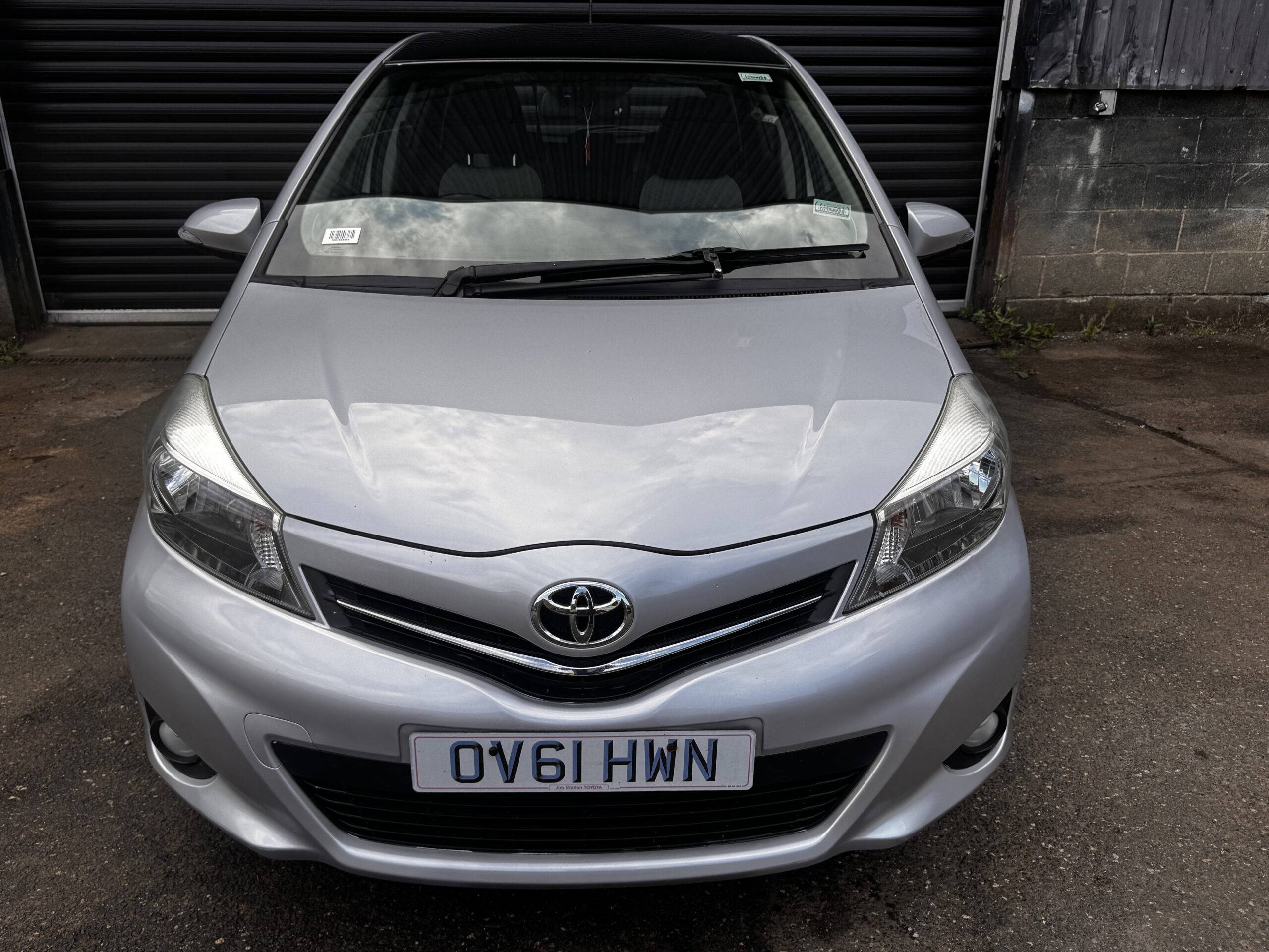 OV61HWN,Toyota Yaris 1.33 Dual VVT-i T Spirit Euro 5 5dr,2 owners Car ULEZ,