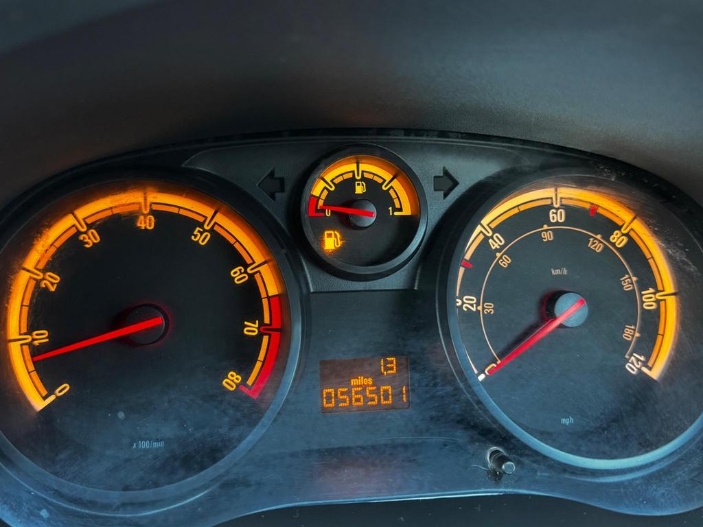 Vauxhall Corsa 1.2 16V Excite Euro 5 5dr (A/C) /2 owners Car ULEZ