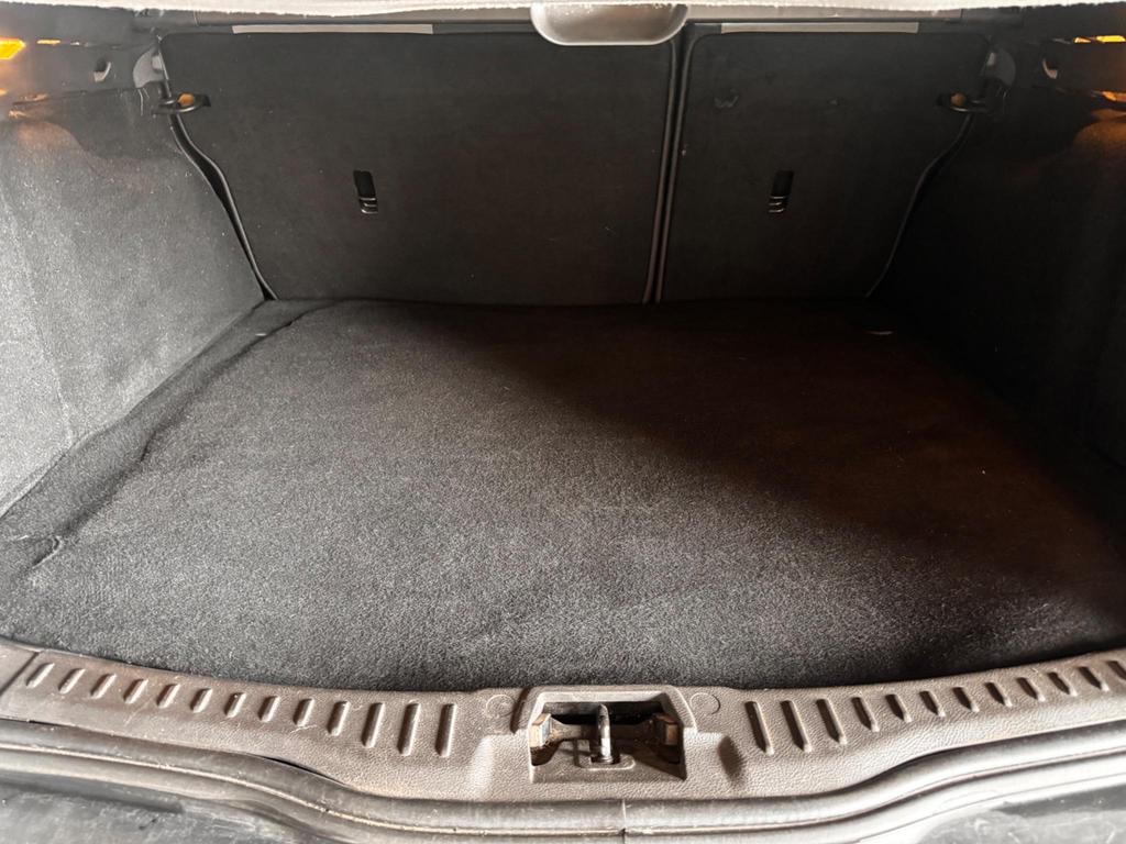 Ford Focus 1.6 Zetec Powershift Euro 5 5dr