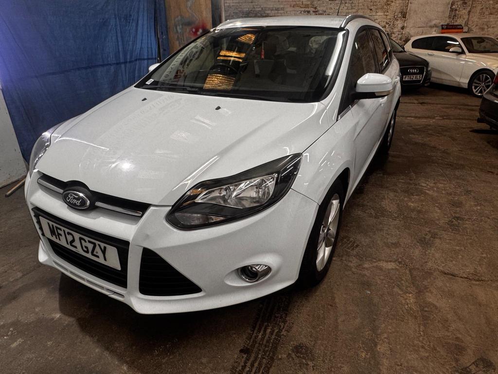 Ford Focus 1.6 Zetec Powershift Euro 5 5dr