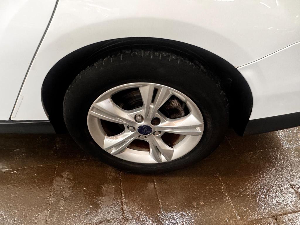 Ford Focus 1.6 Zetec Powershift Euro 5 5dr