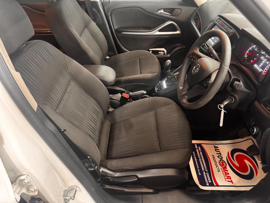 Vauxhall Zafira Tourer 1.4i Turbo Design Euro 6 5dr