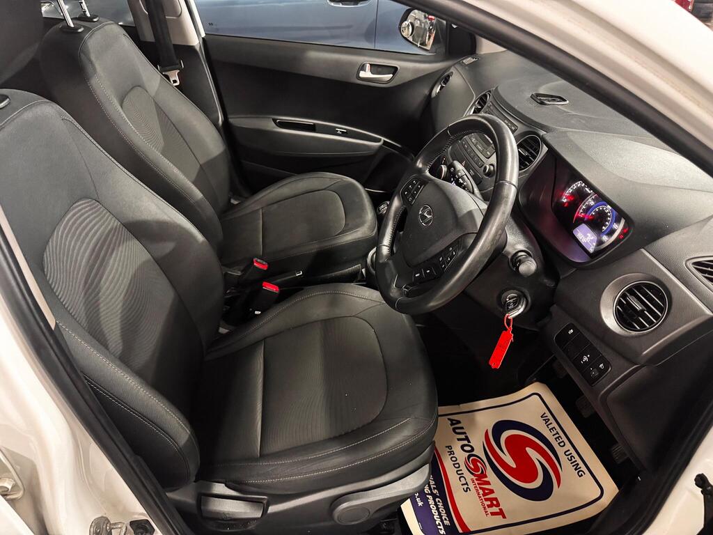 Hyundai i10 1.0 Premium Euro 6 5dr