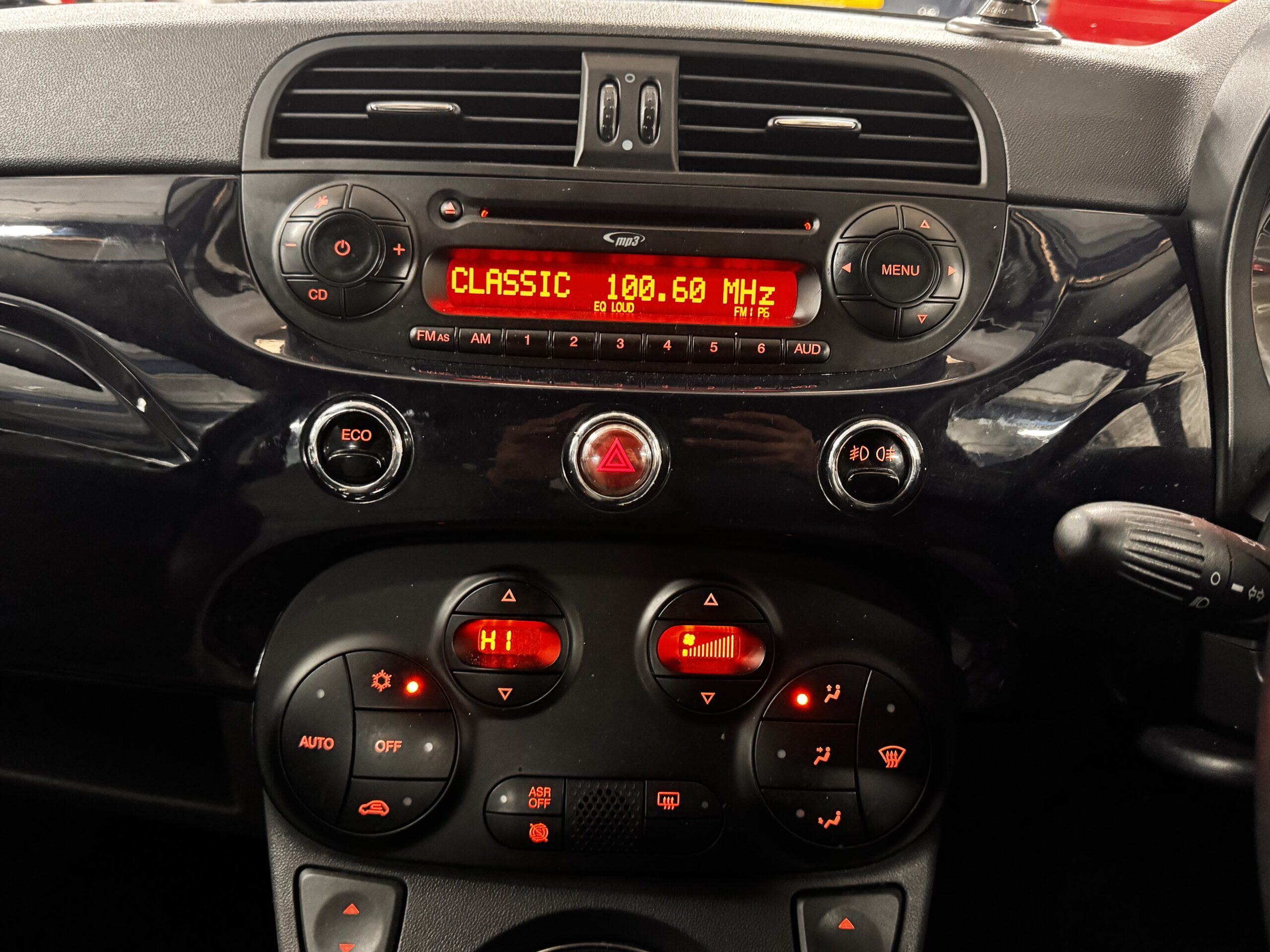 Fiat 500C 0.9 TwinAir Lounge Dualogic Euro 5 (s/s) 2dr Automatic
