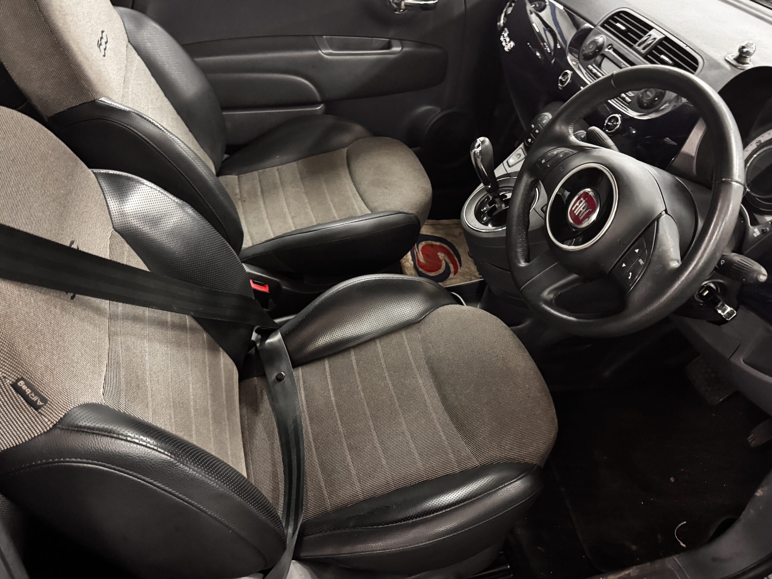 Fiat 500C 0.9 TwinAir Lounge Dualogic Euro 5 (s/s) 2dr Automatic