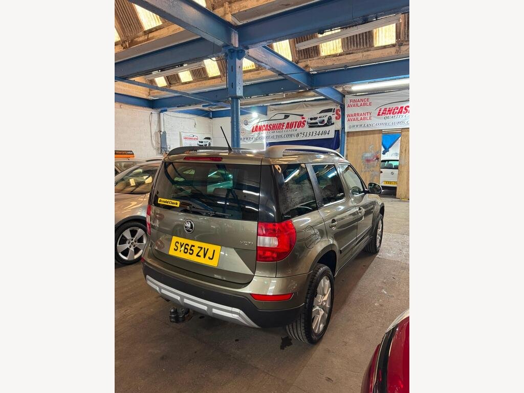 Skoda Yeti 1.2 TSI SE L Outdoor DSG Euro 6 (s/s) 5dr SY65ZVJ  2016 (65)