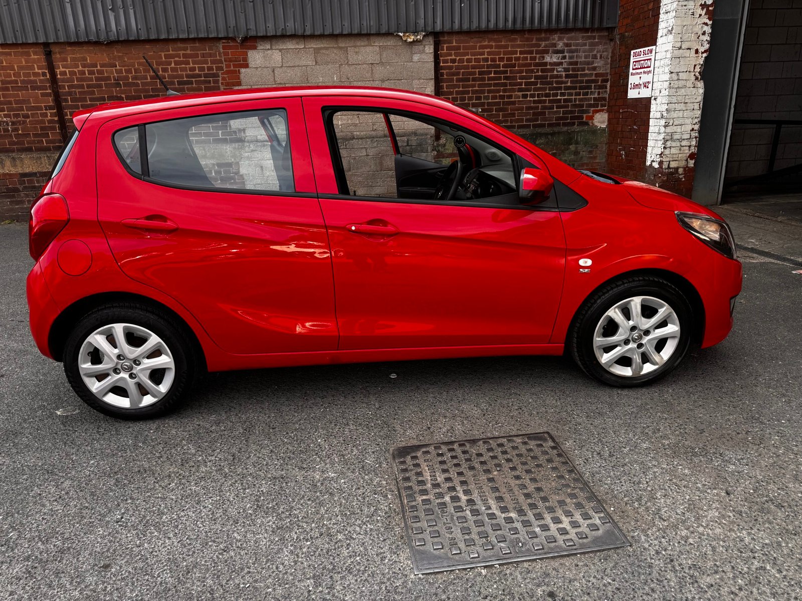 Vauxhall Viva 1.0i SE Euro 6 5dr (a/c) FX67VWJ  2017 (67