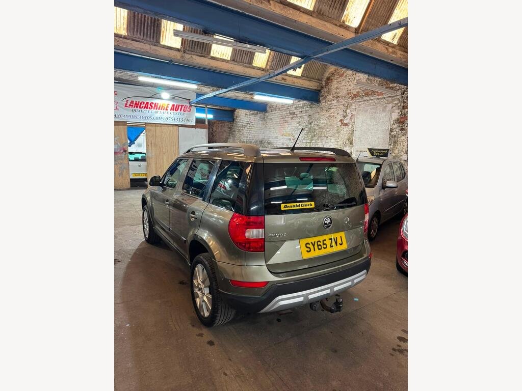 Skoda Yeti 1.2 TSI SE L Outdoor DSG Euro 6 (s/s) 5dr SY65ZVJ  2016 (65)